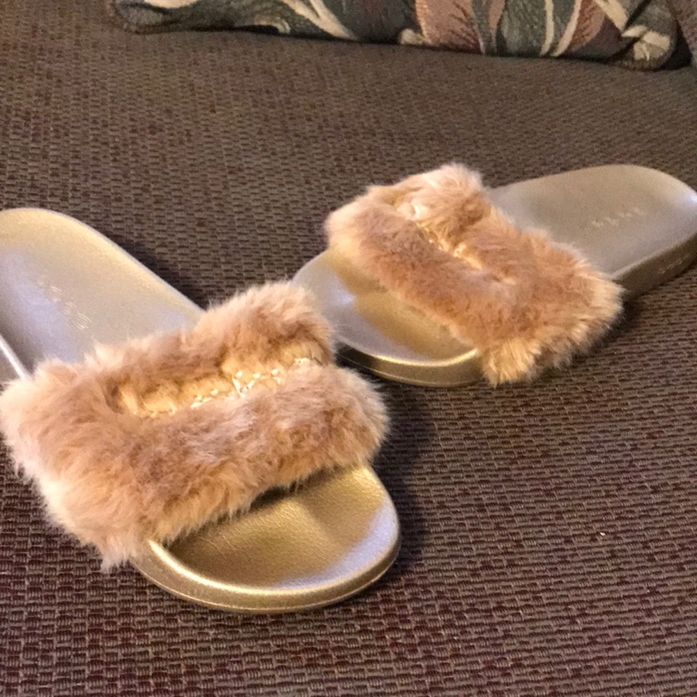 Bebe Sandals